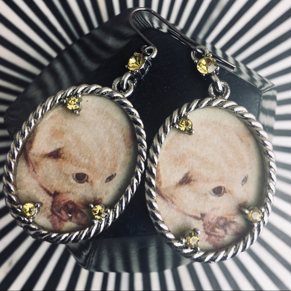 New! Kitten Drop Earrings w/ Citron Glass Crystals